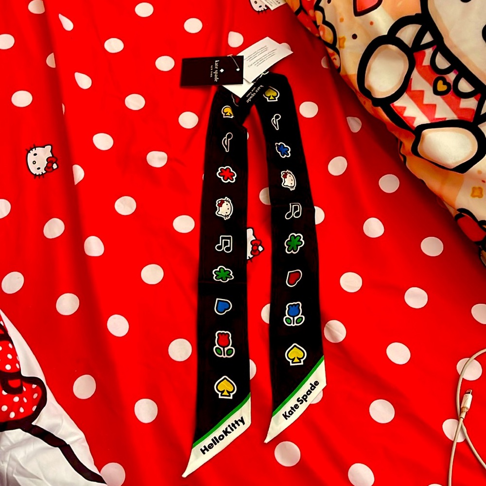 NWT Kate Spade x Hello Kitty mini scarf